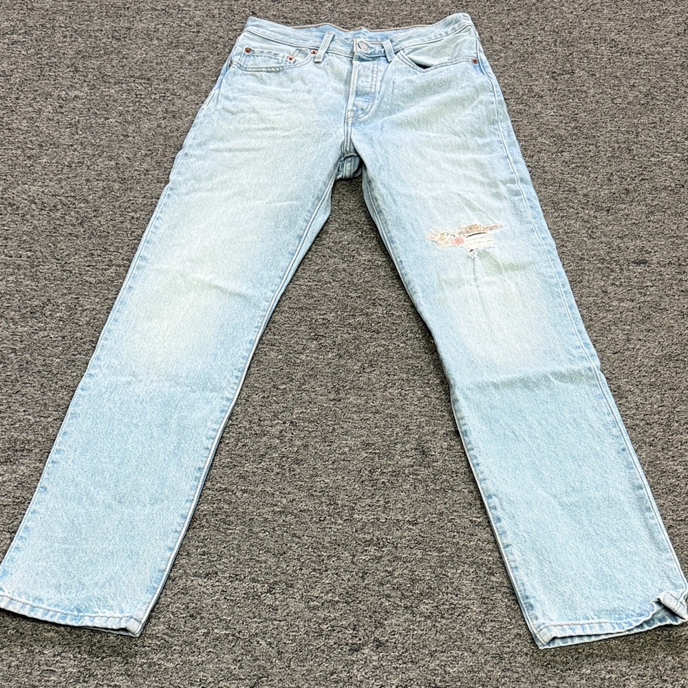 Levi's 501 Light Blue Straight Women’s Jeans